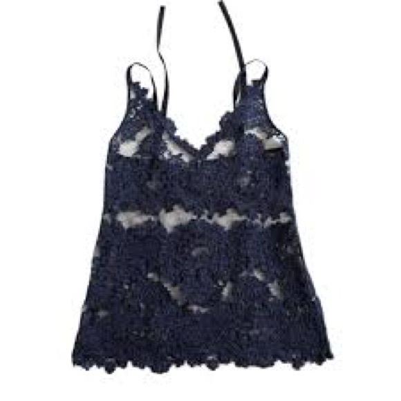 Aritzia 1-01 Babaton Franck Lace Camisole Top - Picture 4 of 4